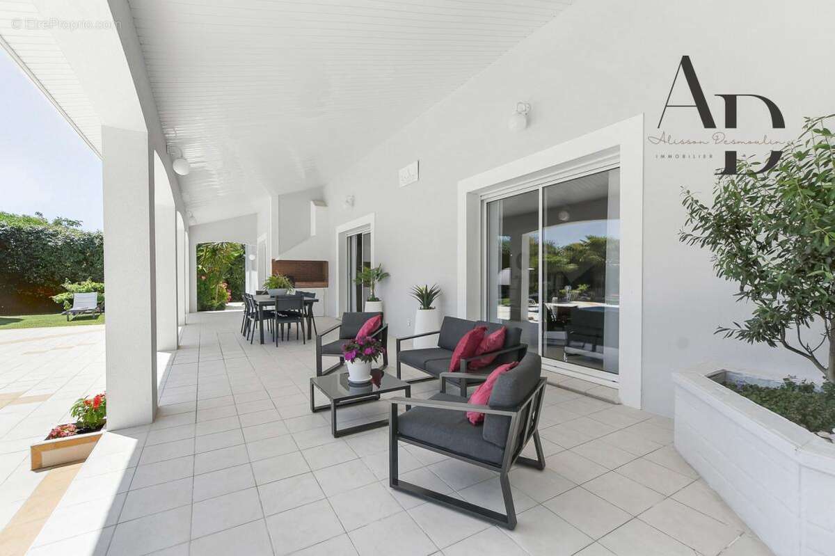 Maison à CASTELGINEST