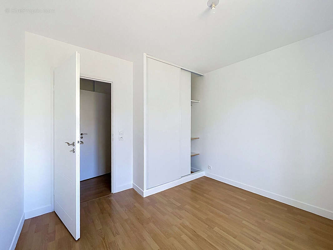 2 pieces secteur roissy proche t6 centre de chatillon - photo 8
