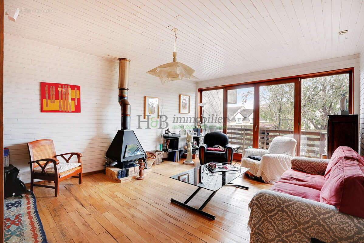 Maison à FONTENAY-SOUS-BOIS