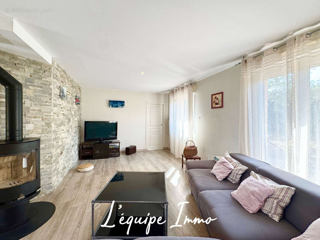 Maison 7 pièces avec grand jardin arboré - photo 4