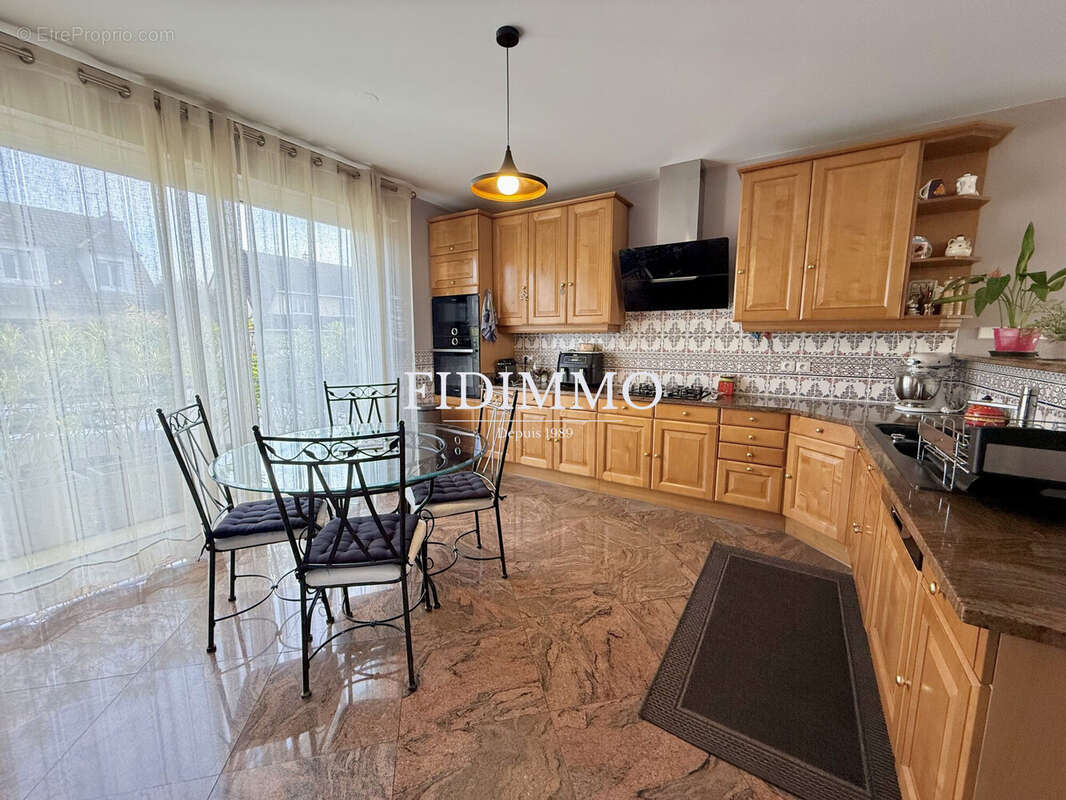 Maison à ORMESSON-SUR-MARNE