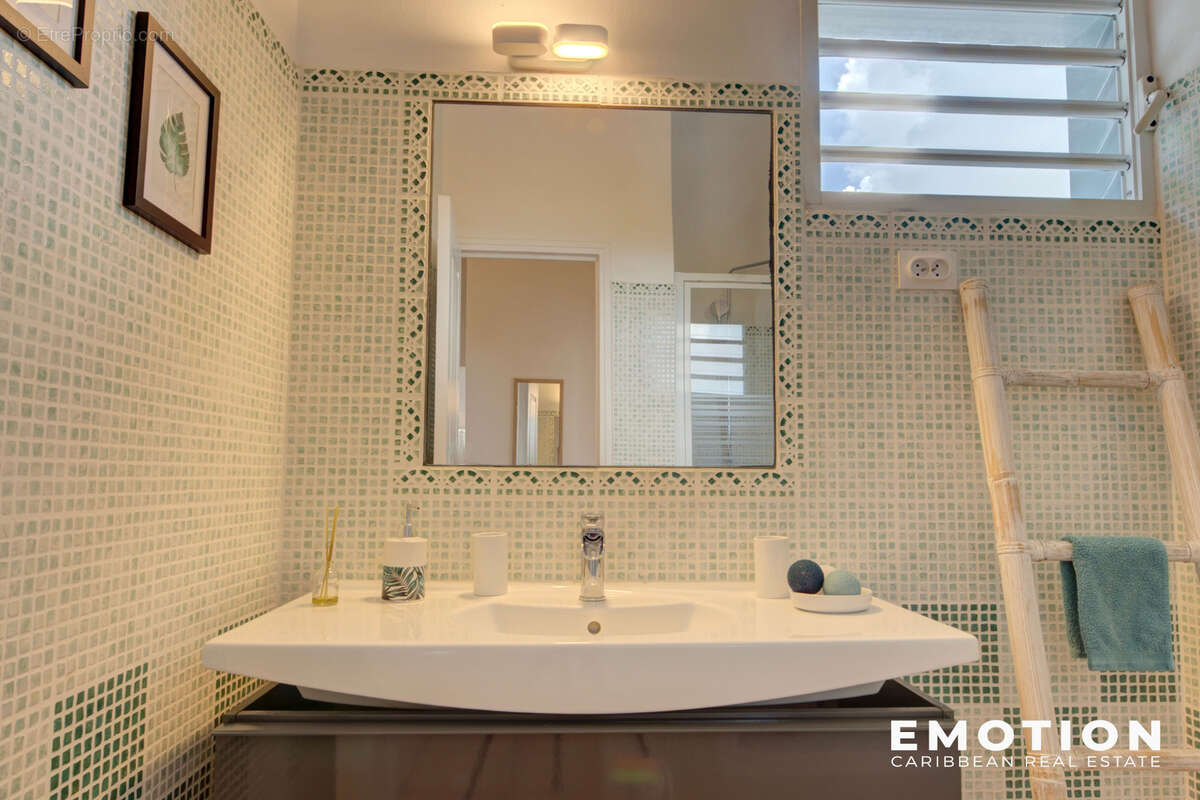 Maison à SAINTE-ANNE