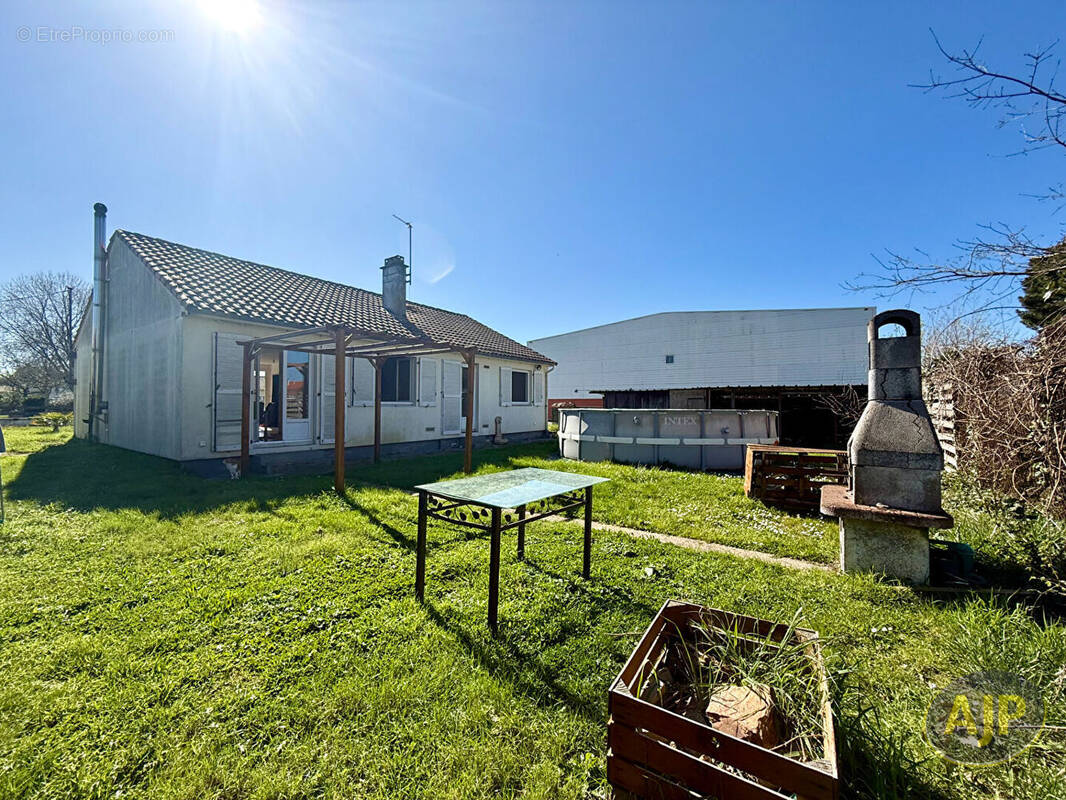 Maison à LA MONTAGNE