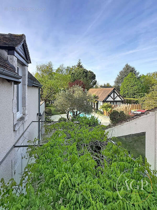 Maison à SAINT-DENIS-EN-VAL