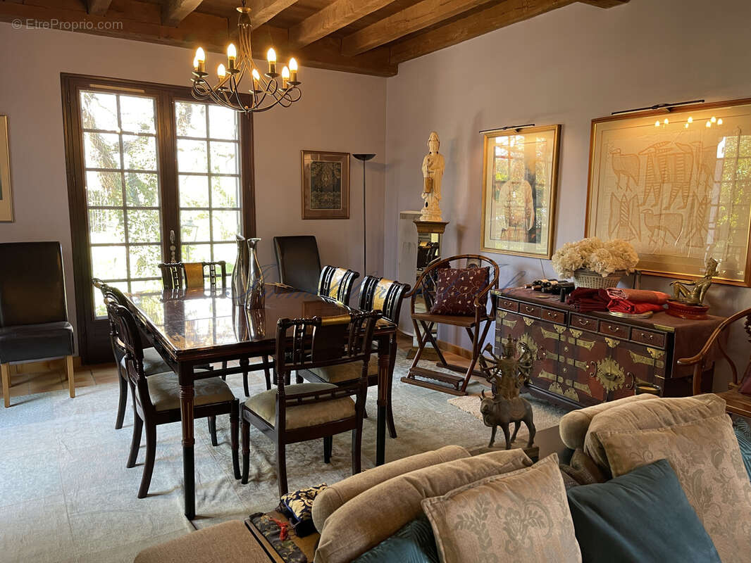Maison à COULOUNIEIX-CHAMIERS