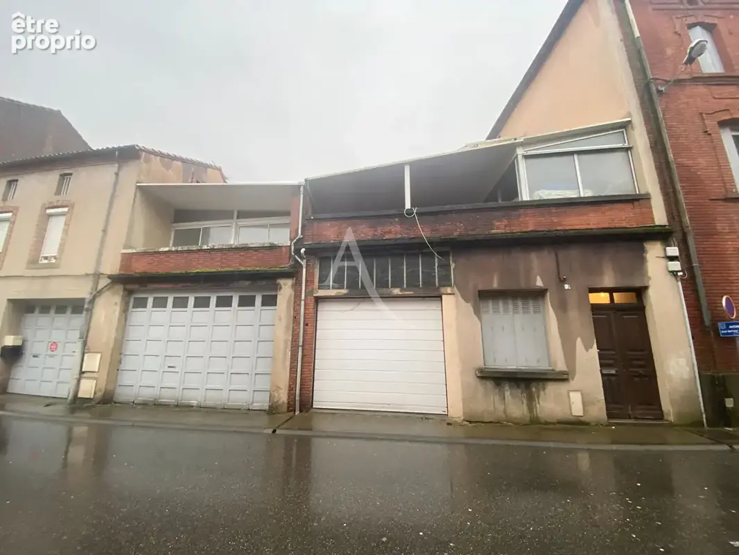 Carmaux, Maison T4 de 211 m² - photo 2