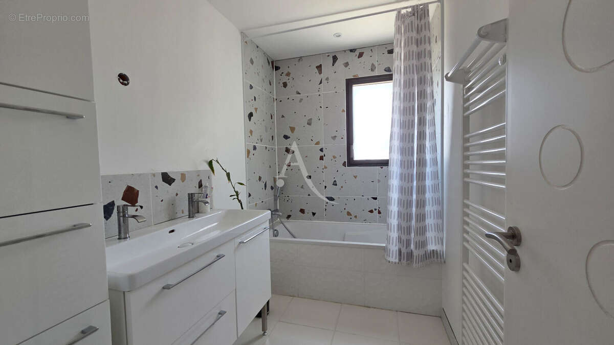 Maison Contemporaine de 104 m² à Saint-Hilaire-de-Riez - photo 8