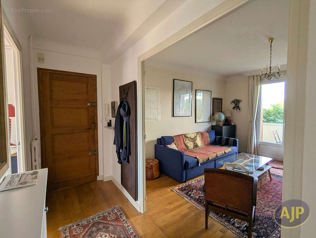 Appartement T3 de 73 m² avec extérieur et garage - Rennes Jeanne d'Arc - photo 2