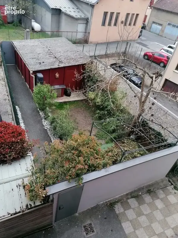 Albertville, immeuble de rapport bien entretenu. - photo 8