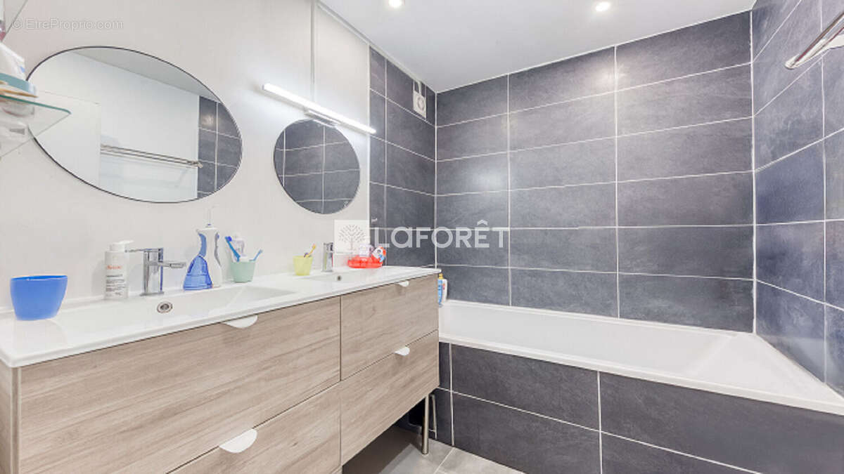 Appartement à ROISSY-EN-BRIE