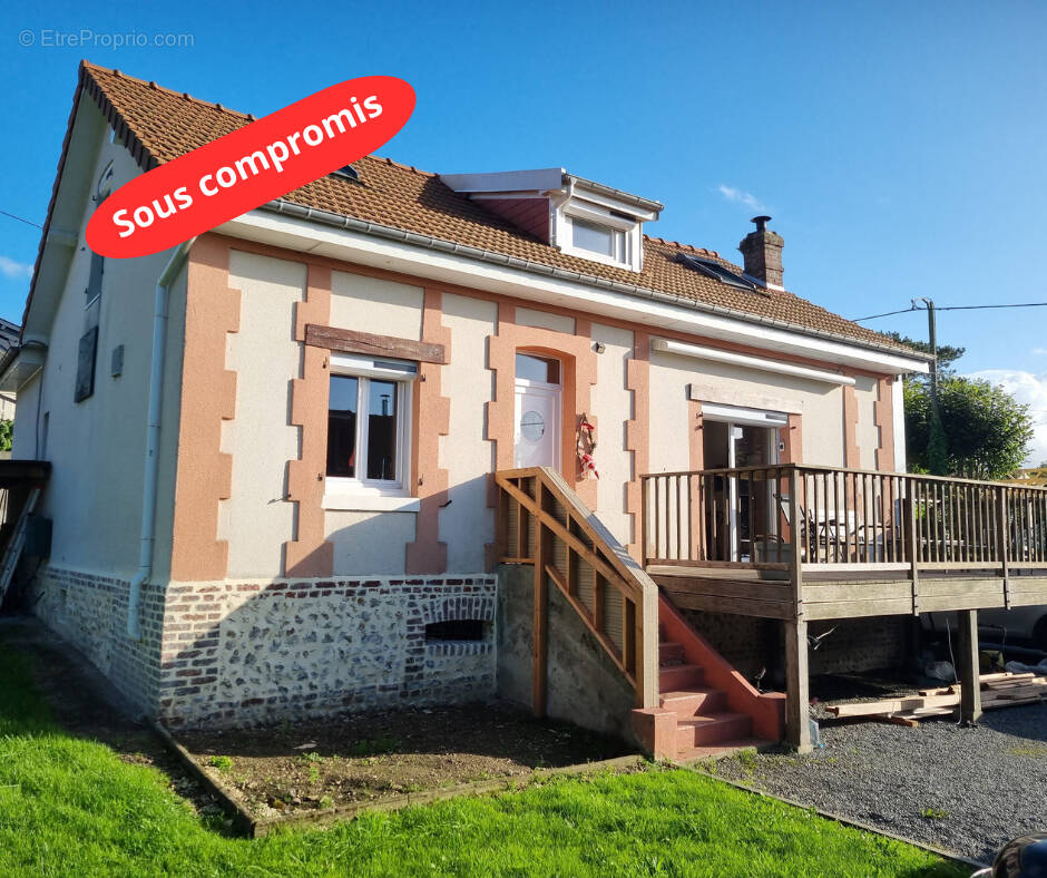 Maison à SAINT-LAURENT-DE-BREVEDENT