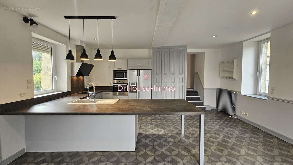 Maison 150 m² à Teloche  - photo 13