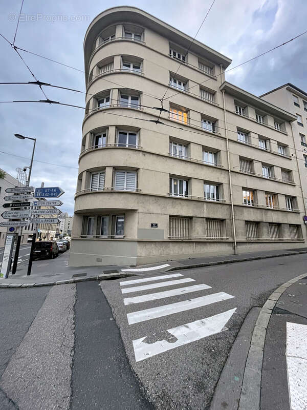 Appartement à CALUIRE-ET-CUIRE