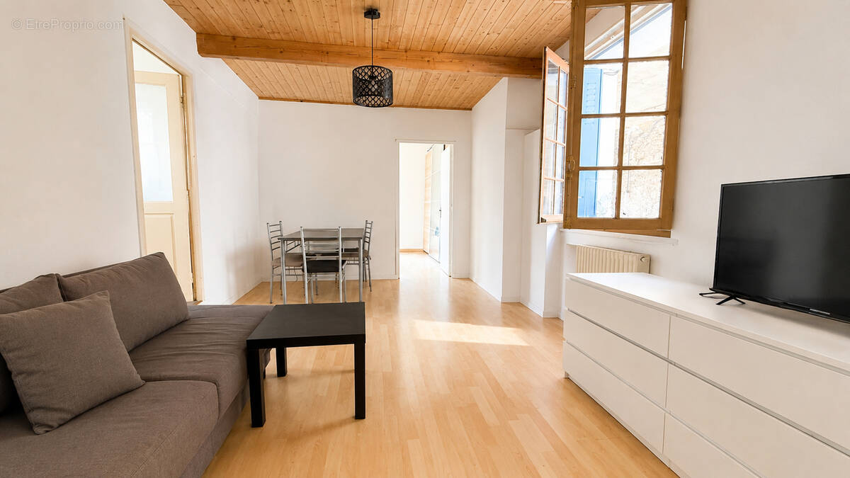 Appartement à CORBEIL-ESSONNES