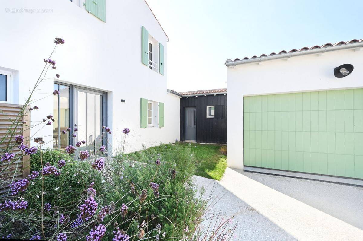 Maison à SAINT-MARTIN-DE-RE