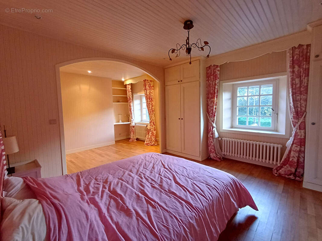 Maison à BRICQUEBEC