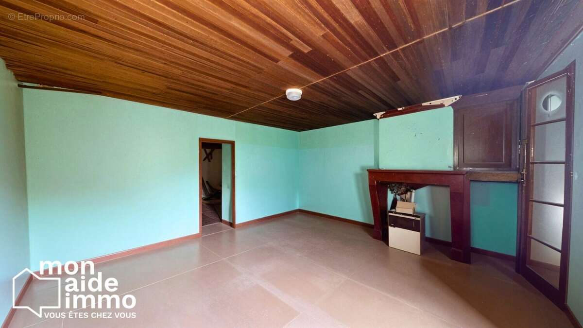 Maison à SAINT-EMILION