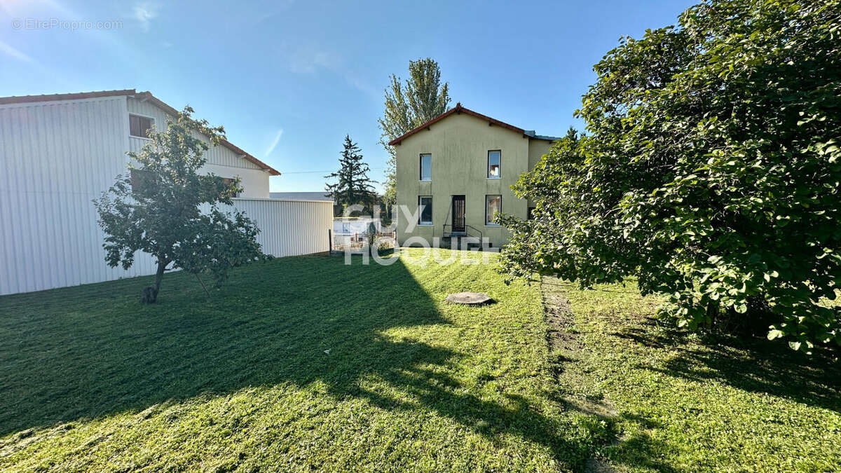 Maison à CLERMONT-FERRAND