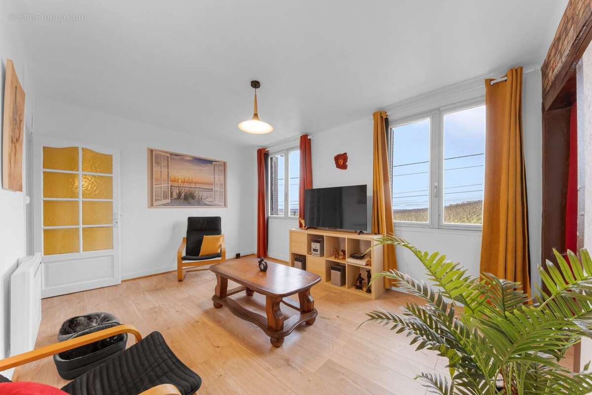 Maison à MOREY-SAINT-DENIS