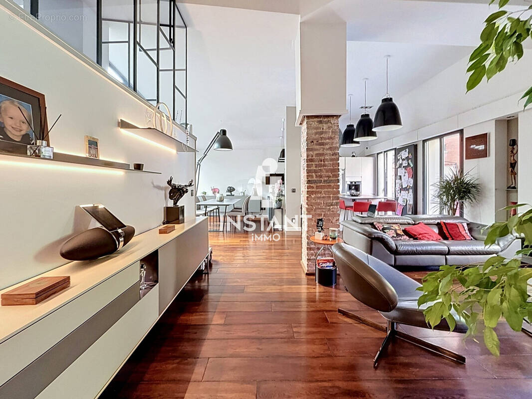 Appartement à NOGENT-SUR-MARNE