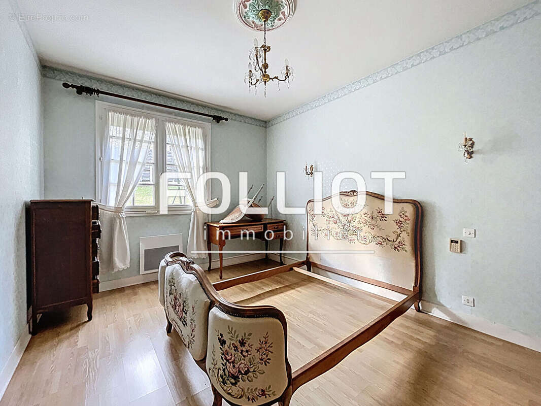 Maison à BRETTEVILLE-SUR-ODON