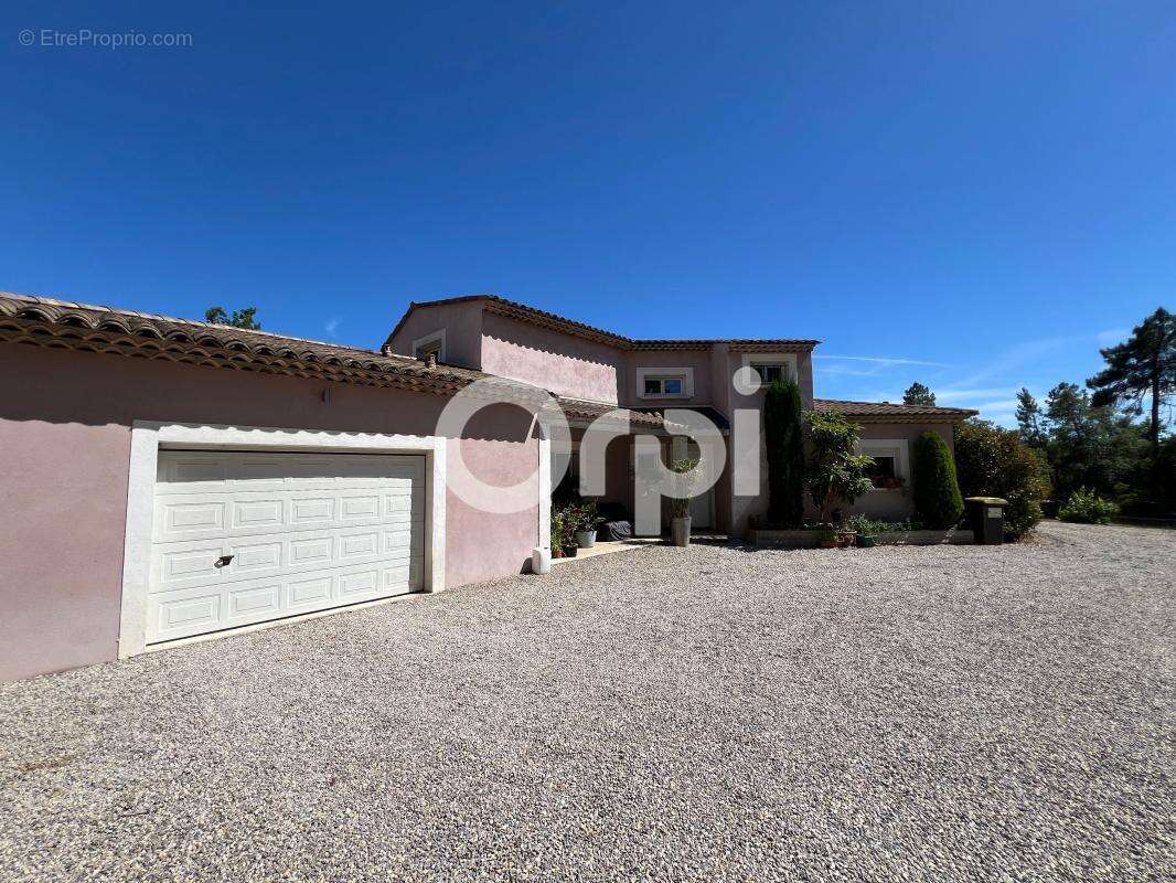 Maison à FAYENCE