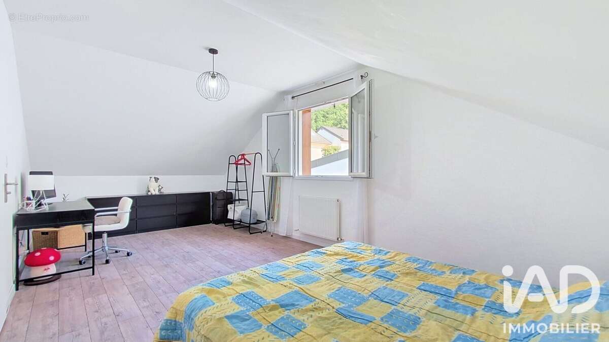 Maison 114 m² à Seythenex  - photo 9