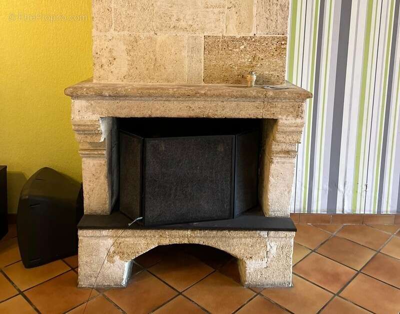 Maison à FARGUES-SAINT-HILAIRE