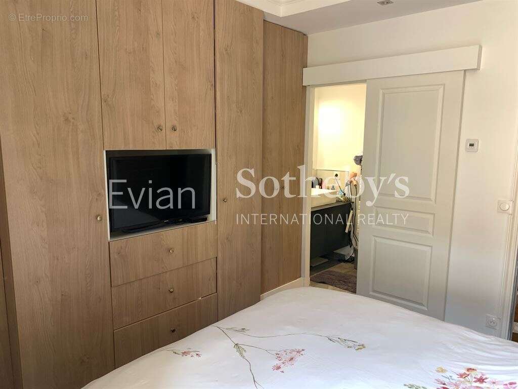 Appartement à EVIAN-LES-BAINS