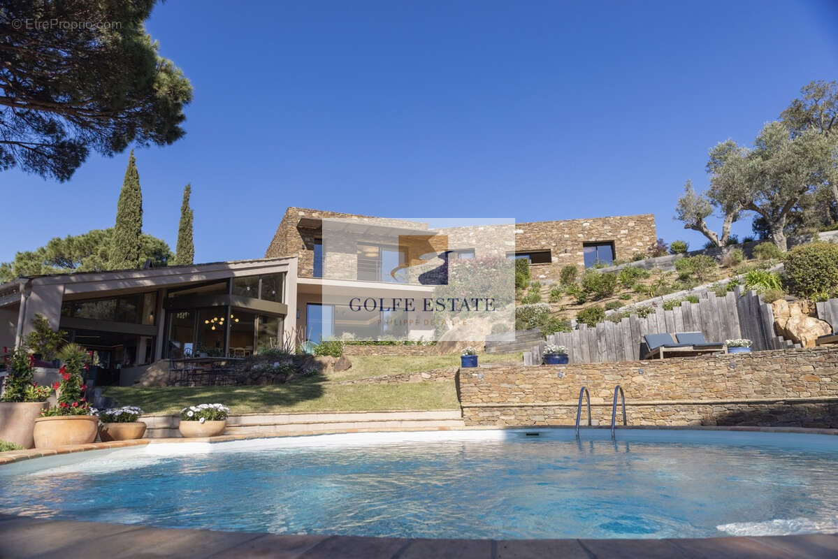 Maison à LA CROIX-VALMER