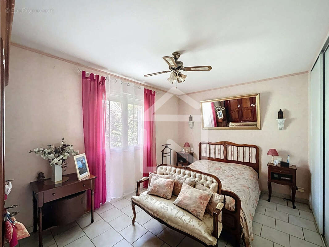 Maison à BOURG-LES-VALENCE