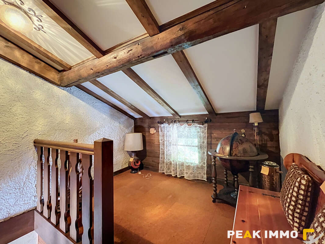 Maison de Pays 177 m2 habitables - CHAMONIX-MONT-BLANC - photo 11