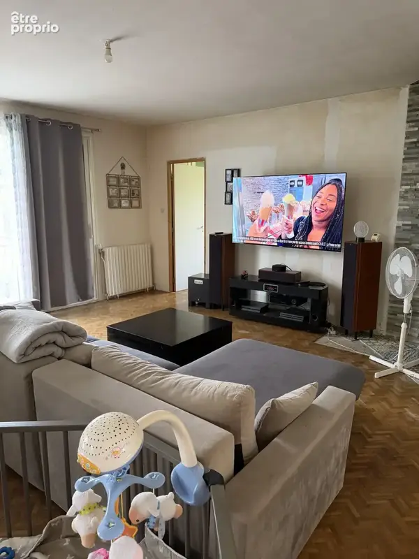 Maison 4 chambres avec terrain 2240 m2 ! - photo 8