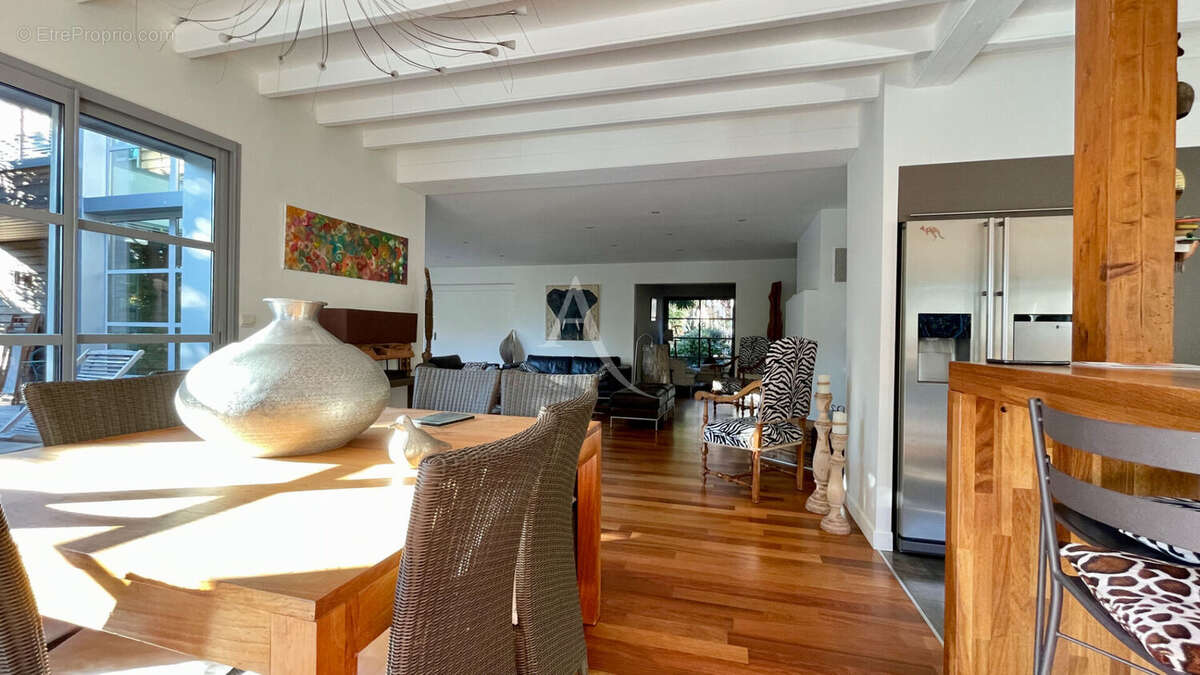 Maison à SAINT-AVERTIN