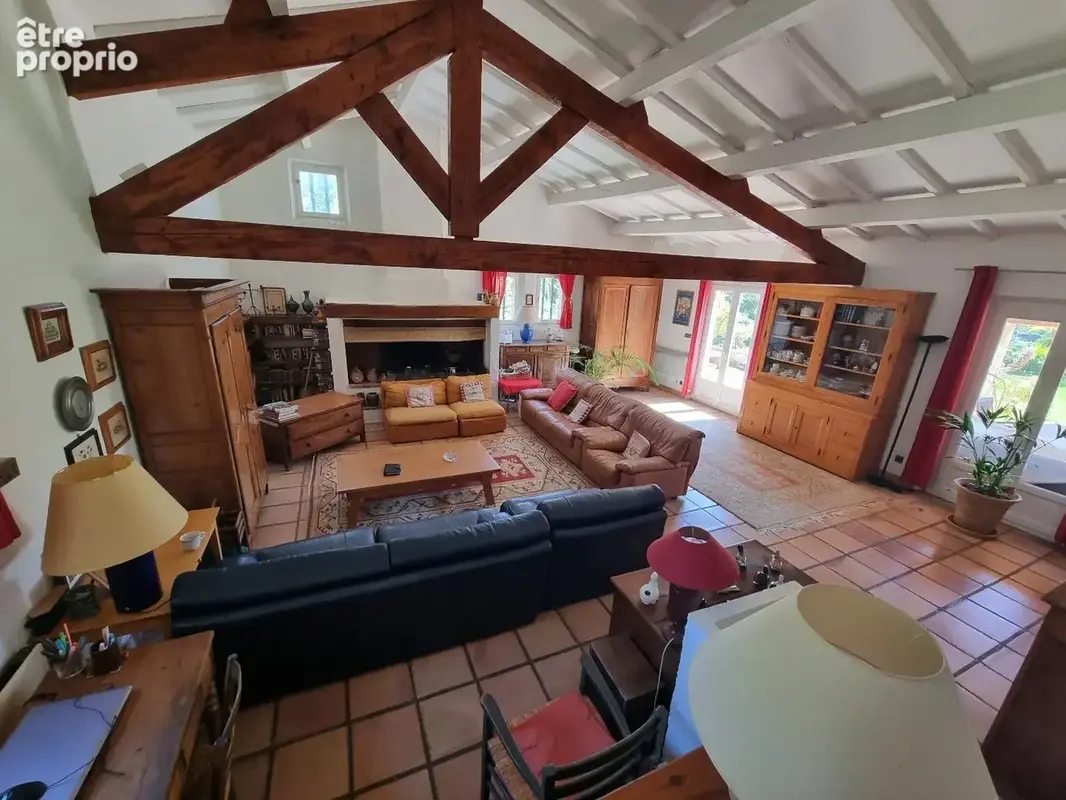 TOURBES-Magnifique maison style Hacienda à rénover au cur de Tourbes ! - photo 9