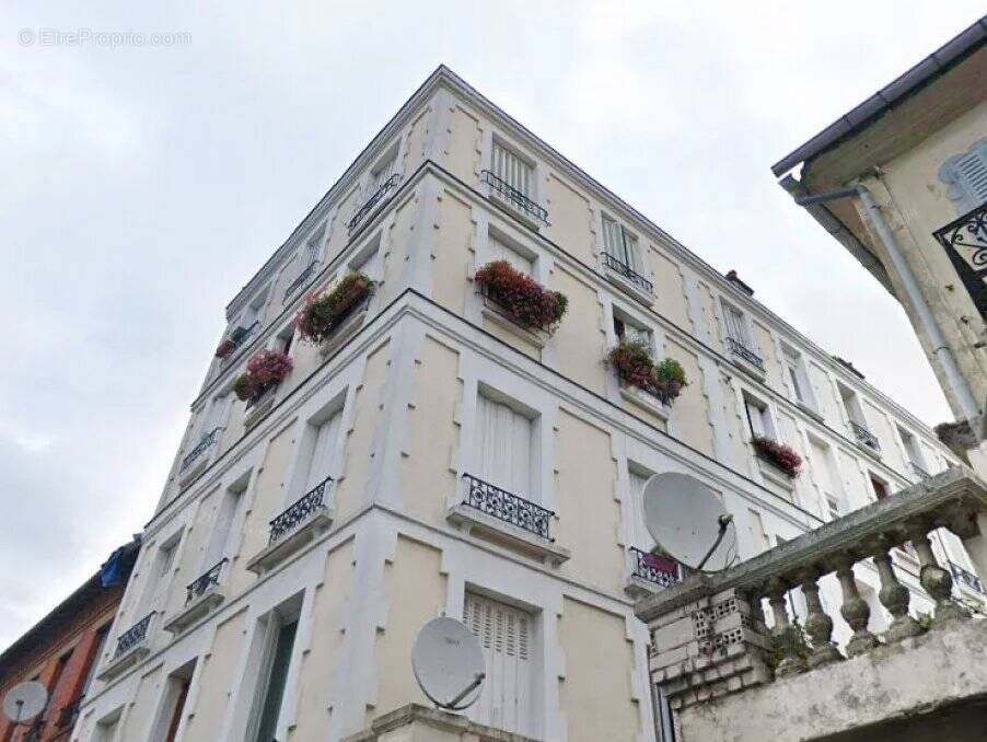 Appartement à IVRY-SUR-SEINE