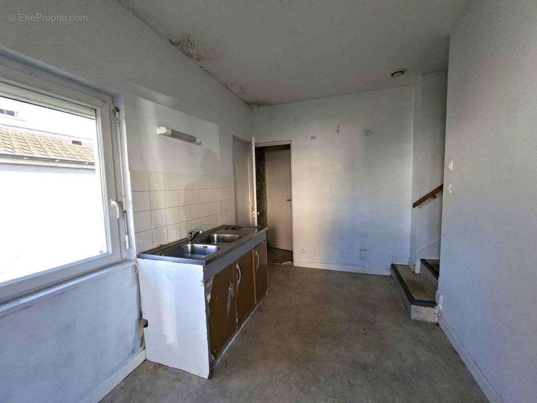 Maison mitoyenne de type 3 - photo 3