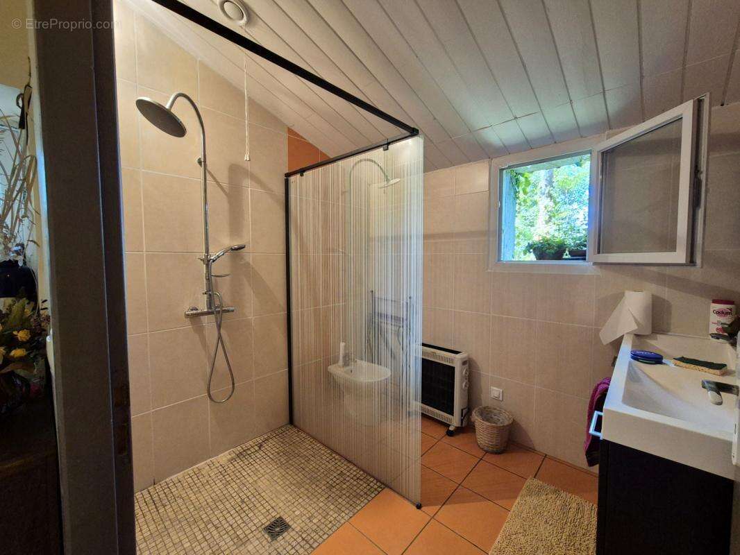 Maison en pierre avec beau terrain – cadre exceptionnel, sur le chemin de Saint-Jacques, à LA ROMIEU (32480) - photo 14