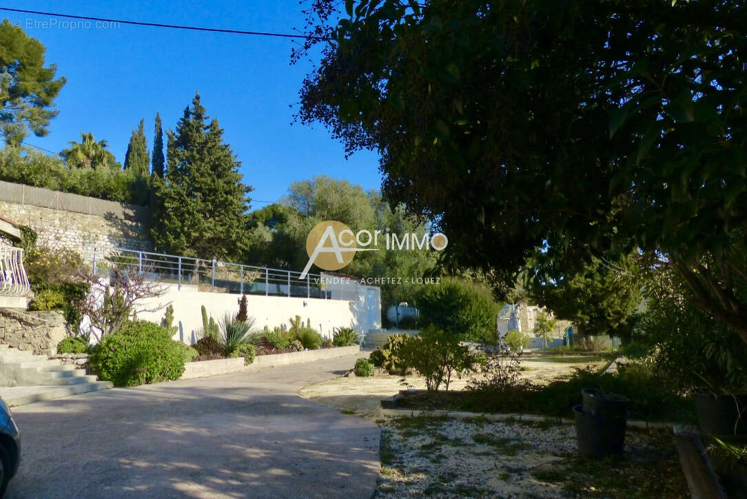 Ollioules villa vue dominante - photo 25