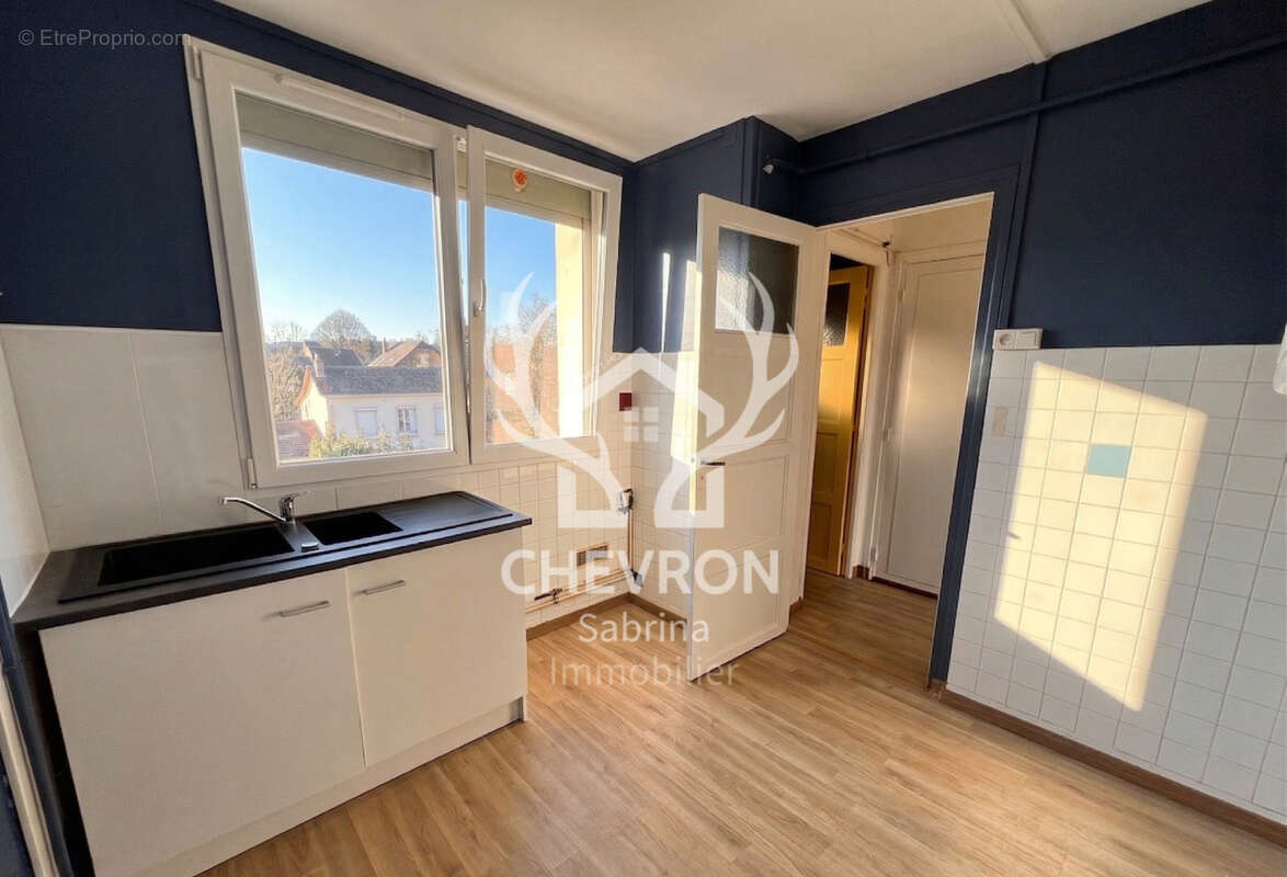 Appartement à CHARLEVILLE-MEZIERES