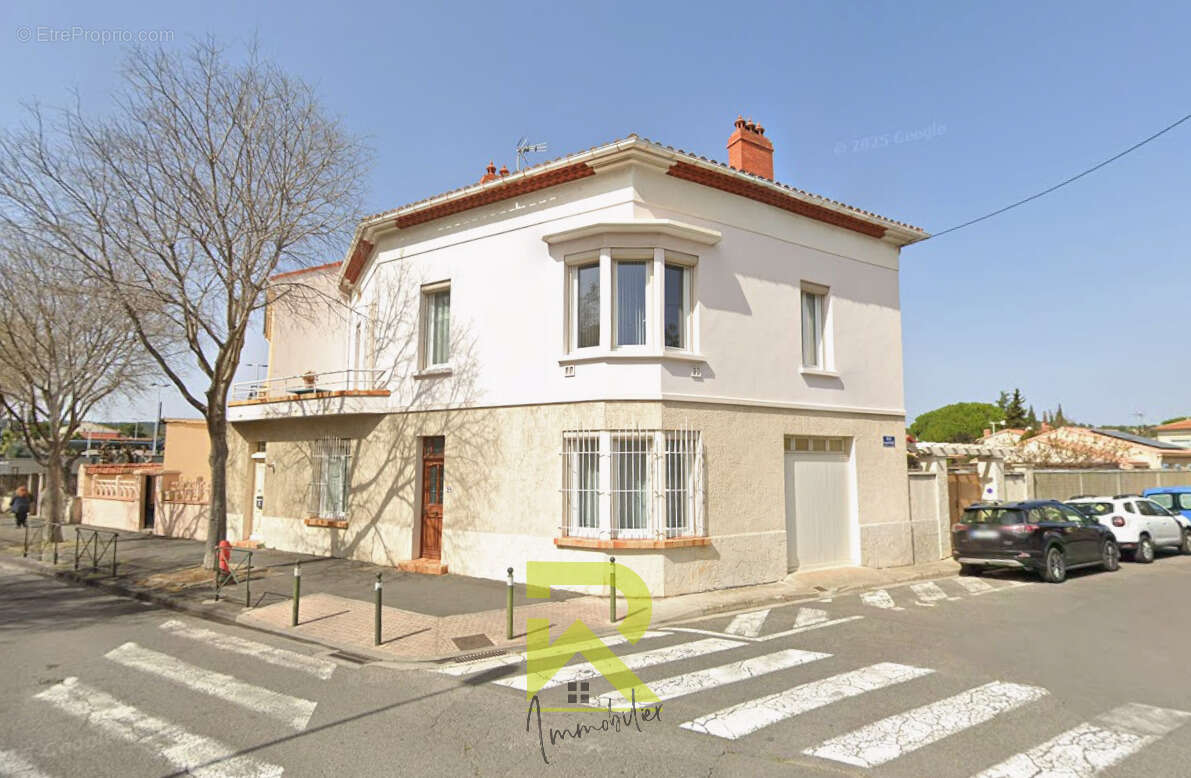 Maison à LEZIGNAN-CORBIERES