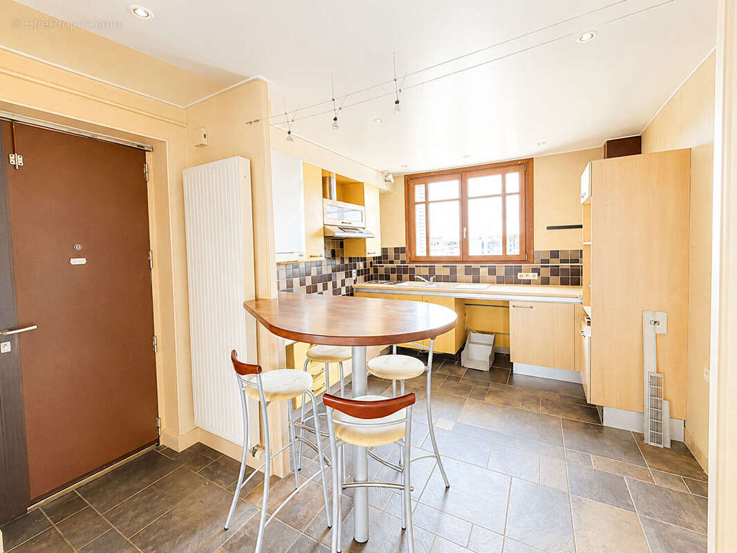 Appartement à VILLEURBANNE