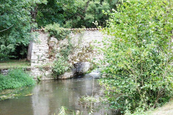 RIVER - Maison à LIZANT