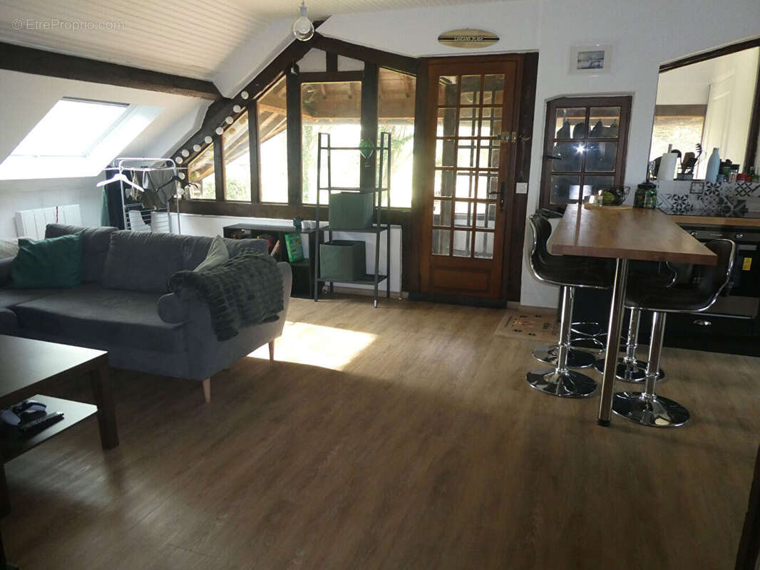 Maison à PONT-L&#039;EVEQUE