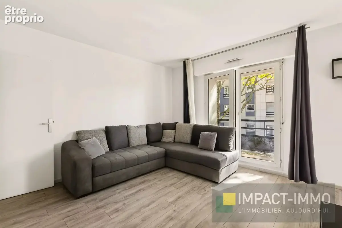 Exclusivité : 2p terrasse cave parking suresnes limite puteaux - photo 2