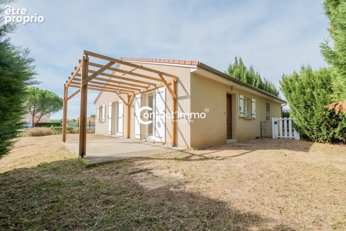Photo Maison à Lezoux au prix de 253 000€