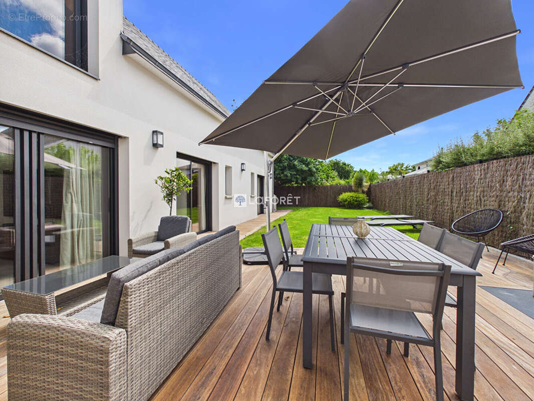 Maison à COMBRIT