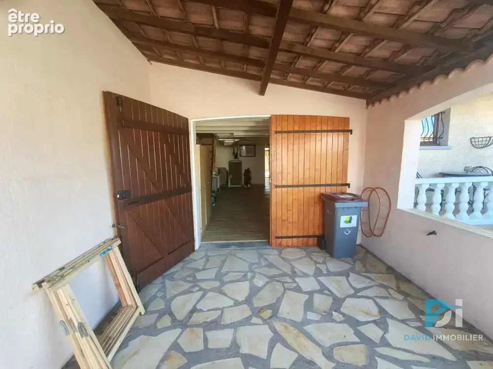 VIAS   Villa familiale avec piscine chauffée dans un environnement calme - photo 16