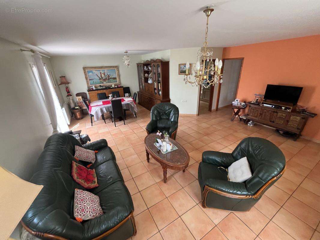 Maison à IZON