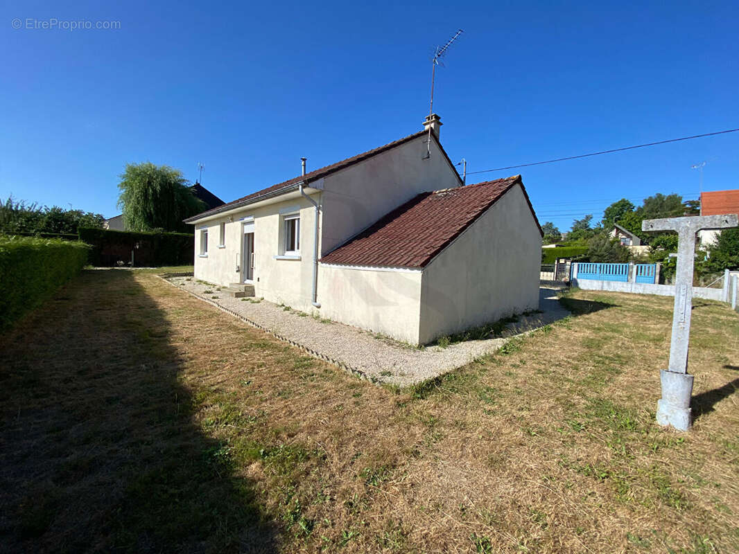 Maison à LA FERTE-MACE